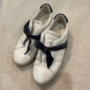 Alexandre Birman White and Black Sneakers